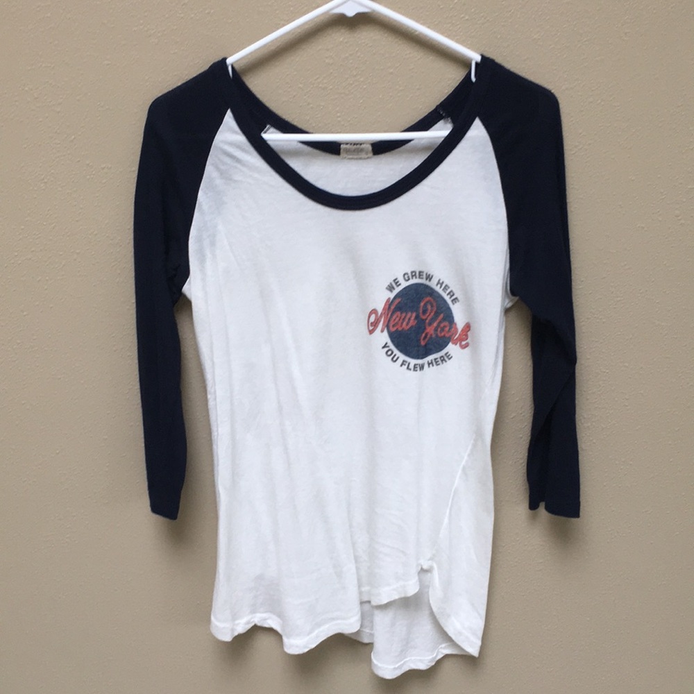 Baseball tee with logo on left side